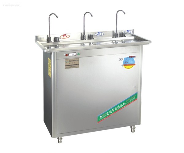 IC卡飲水機(jī)-刷卡飲水機(jī)-自助飲水機(jī)-校園飲水機(jī)-感應(yīng)卡飲水機(jī)-飲水機(jī)ic卡控制器ＩＣ飲水機(jī)，學(xué)生直飲水、學(xué)校直飲水、學(xué)生直飲水 data-cke-saved-src="/UploadFiles/chanpin_UploadFiles_7571/200707/20070731113003710.jpg" src="/UploadFiles/chanpin_UploadFiles_7571/200707/20070731113003710.jpg"